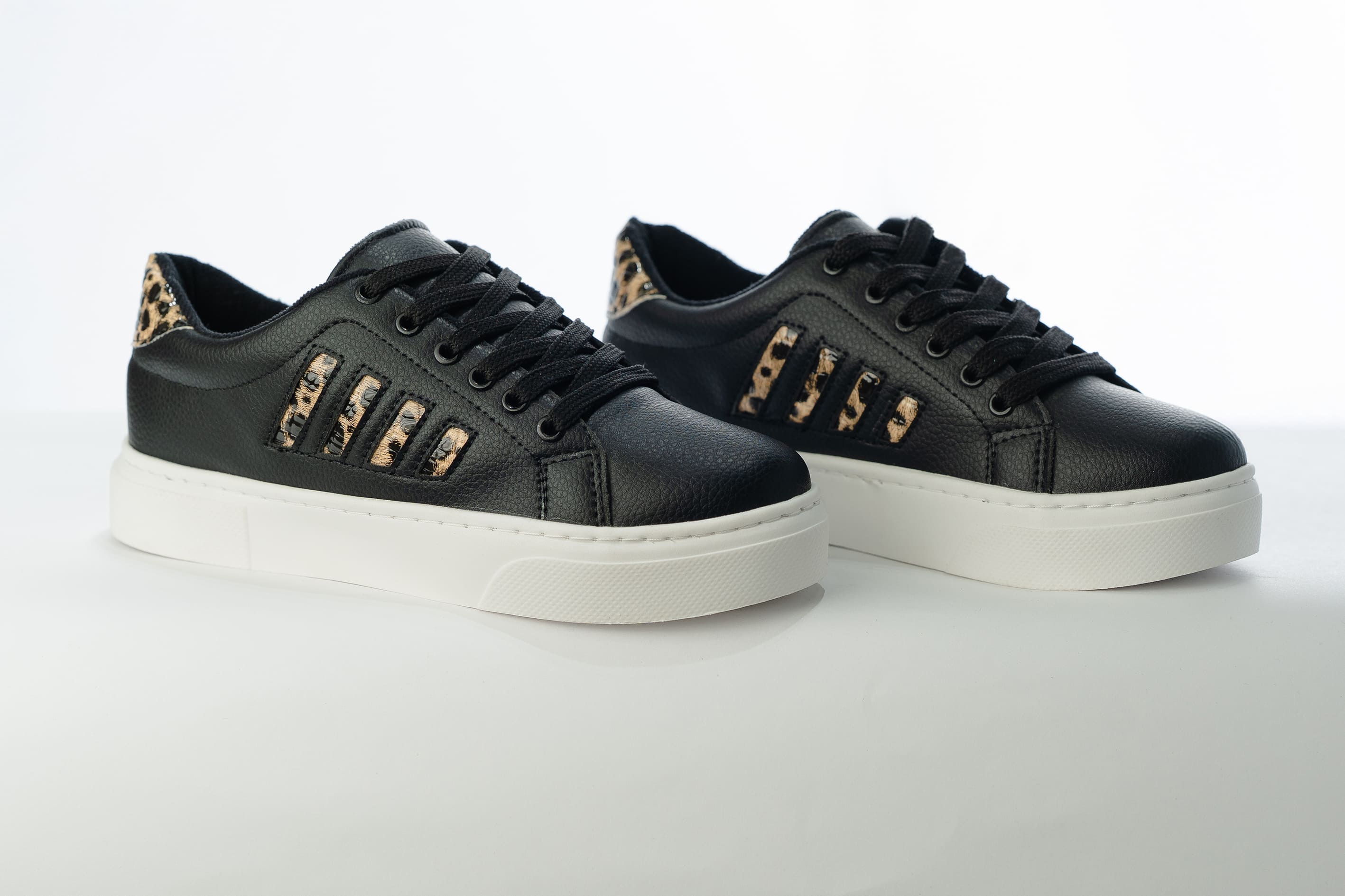 Tenis para mujer casuales – Sagrado Shoes